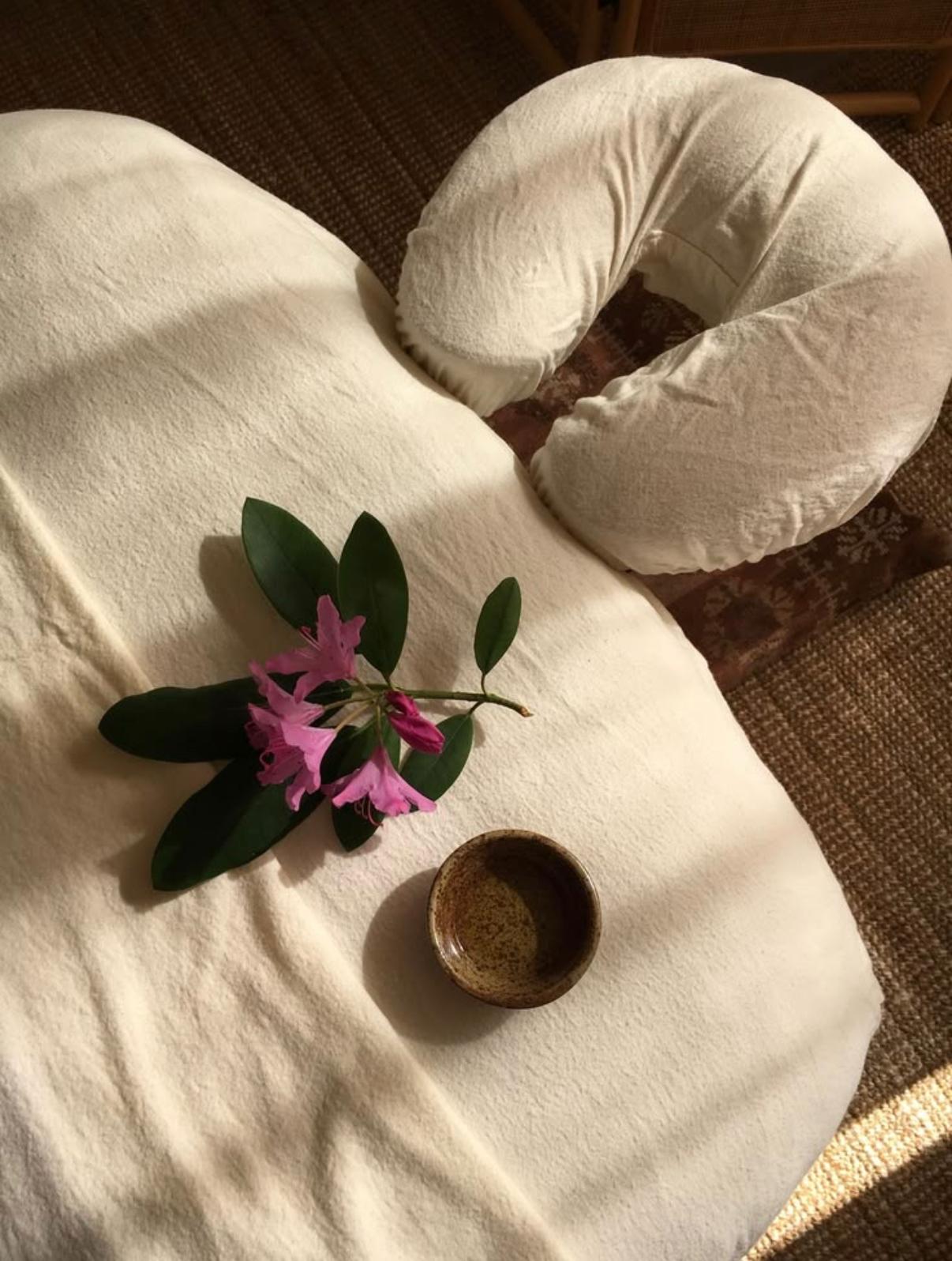 Yinnatural Signature Experience